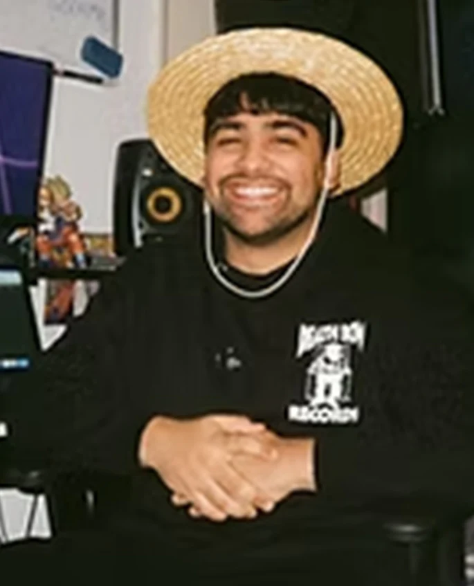 Dylan Rampartap portrait