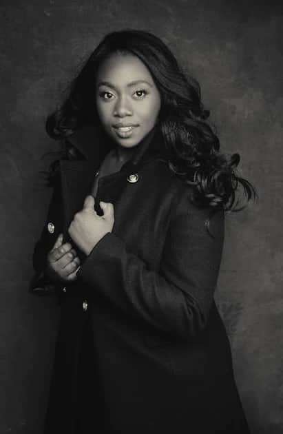 Lauren Akosia Shares Empowering New Single 'It's Time'