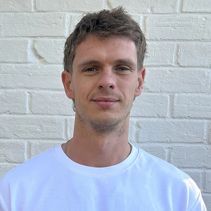 Alex Toft portrait