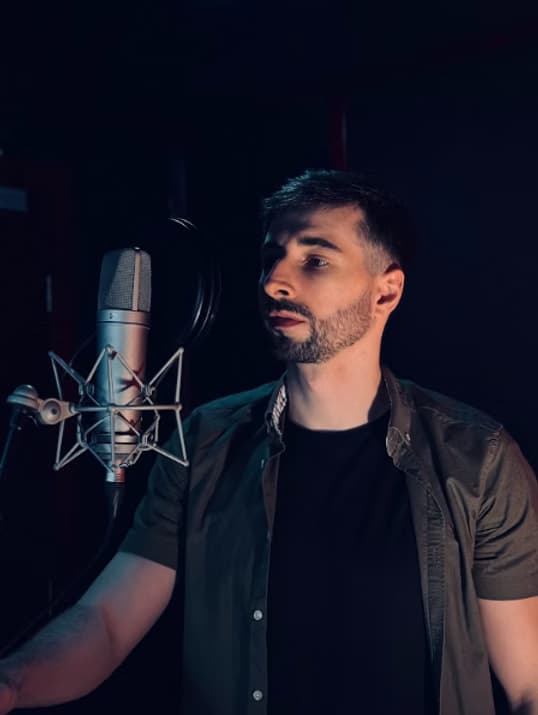 London Based Artist Revived Echoes Drops New Single “Let’s Do It Now”