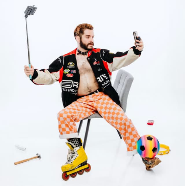 Elare André Announces Debut Full-Length Album ‘MUSIC FOR ALL OCCASIONS’: A Genre-Defying, Queer-Centered Sonic World