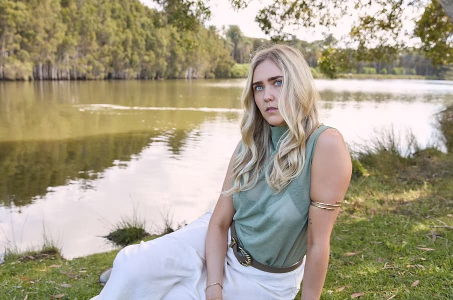Dutch Singer-Songwriter Noble Steps Boldly Into Country Music With Empowering New Single ‘Ugly Heart’